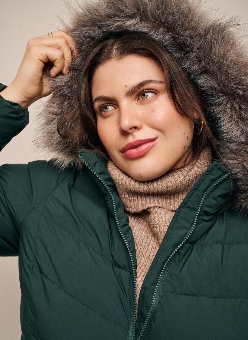 Short puffer jacket with hood, Green, Image image number 0