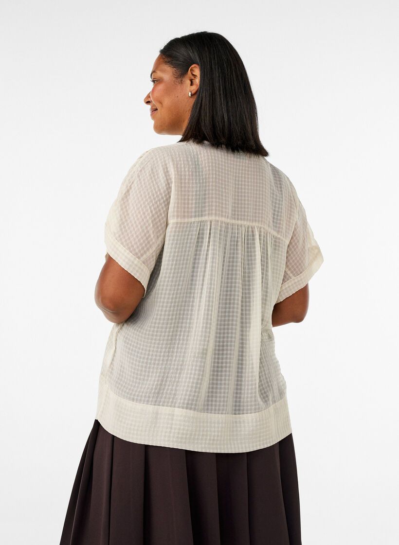 Seersucker blouse with V-neck, Beige, Model image number 2