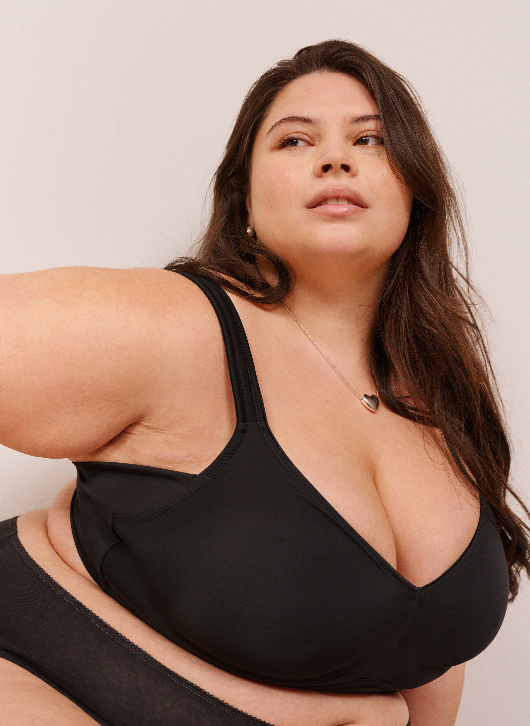 Zizzifashion Comfort bra with padded straps, Black, Image image number 0