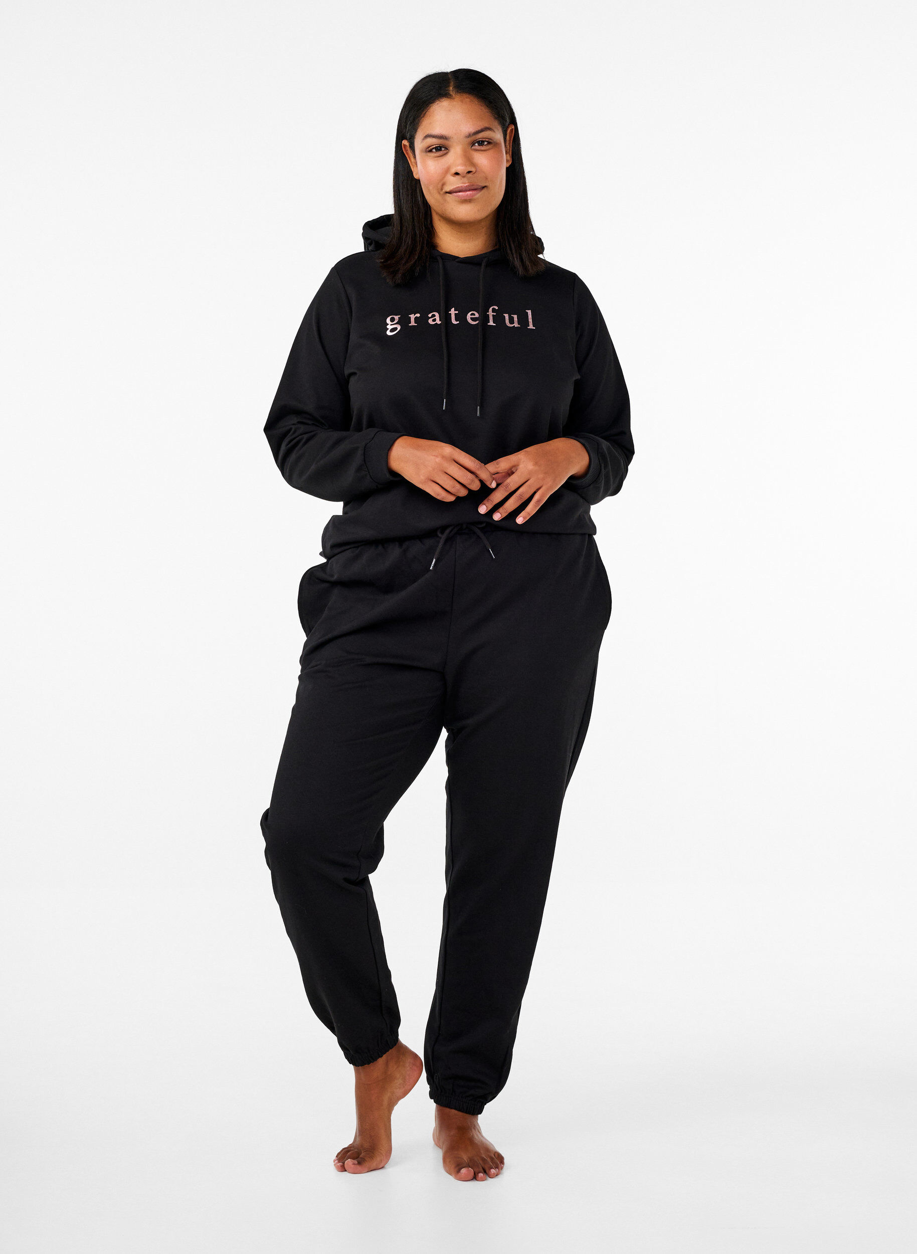 ZizzifashionSweatshirt with hood and print, Black, Model image number 1
