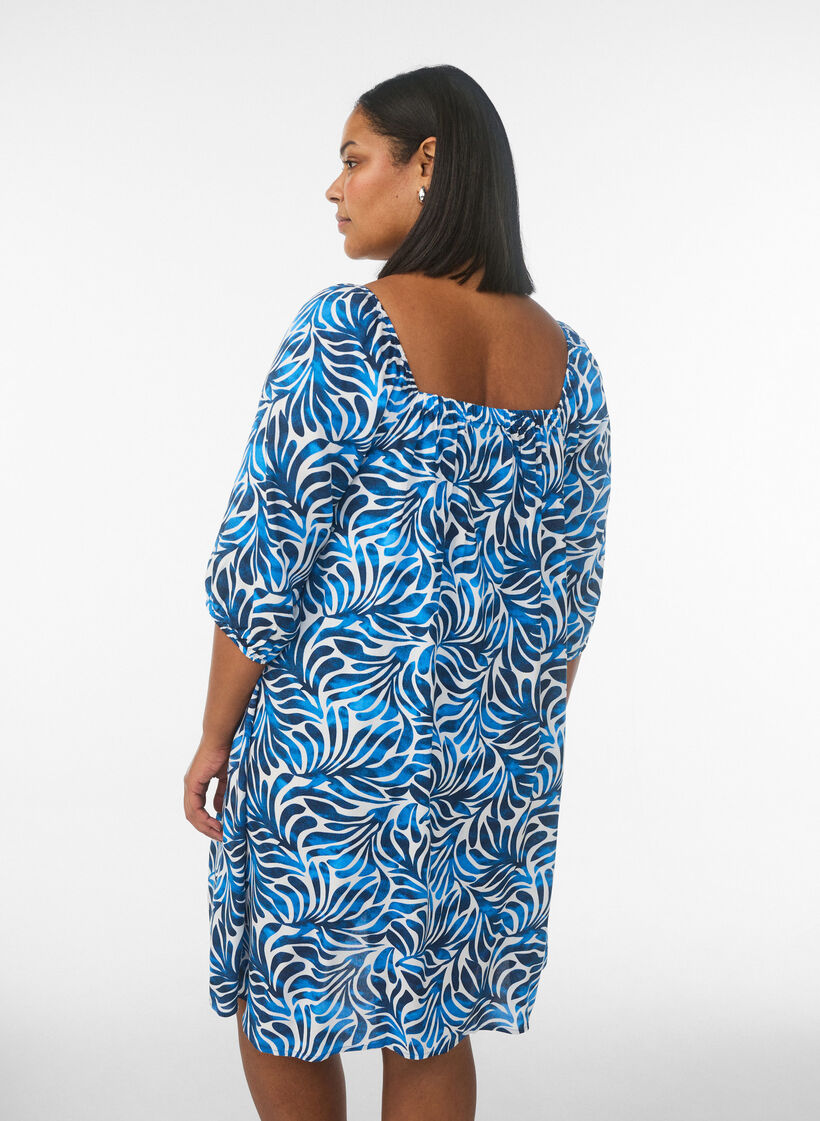 Beach dress in viscose with print, Blue, Model image number 2