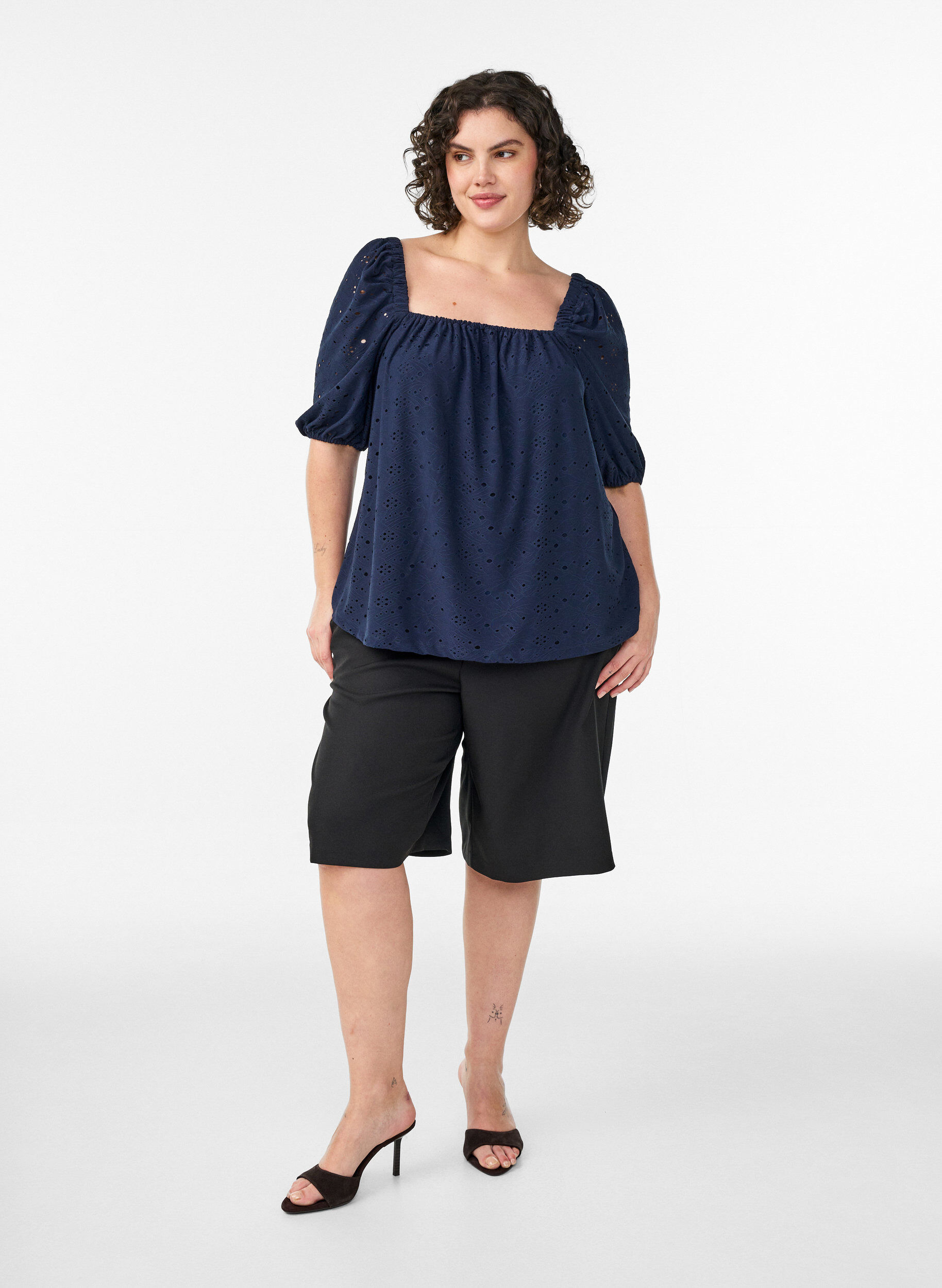 Zizzifashion Blouse with short puff sleeves and an openwork pattern, Blue, Model image number 1