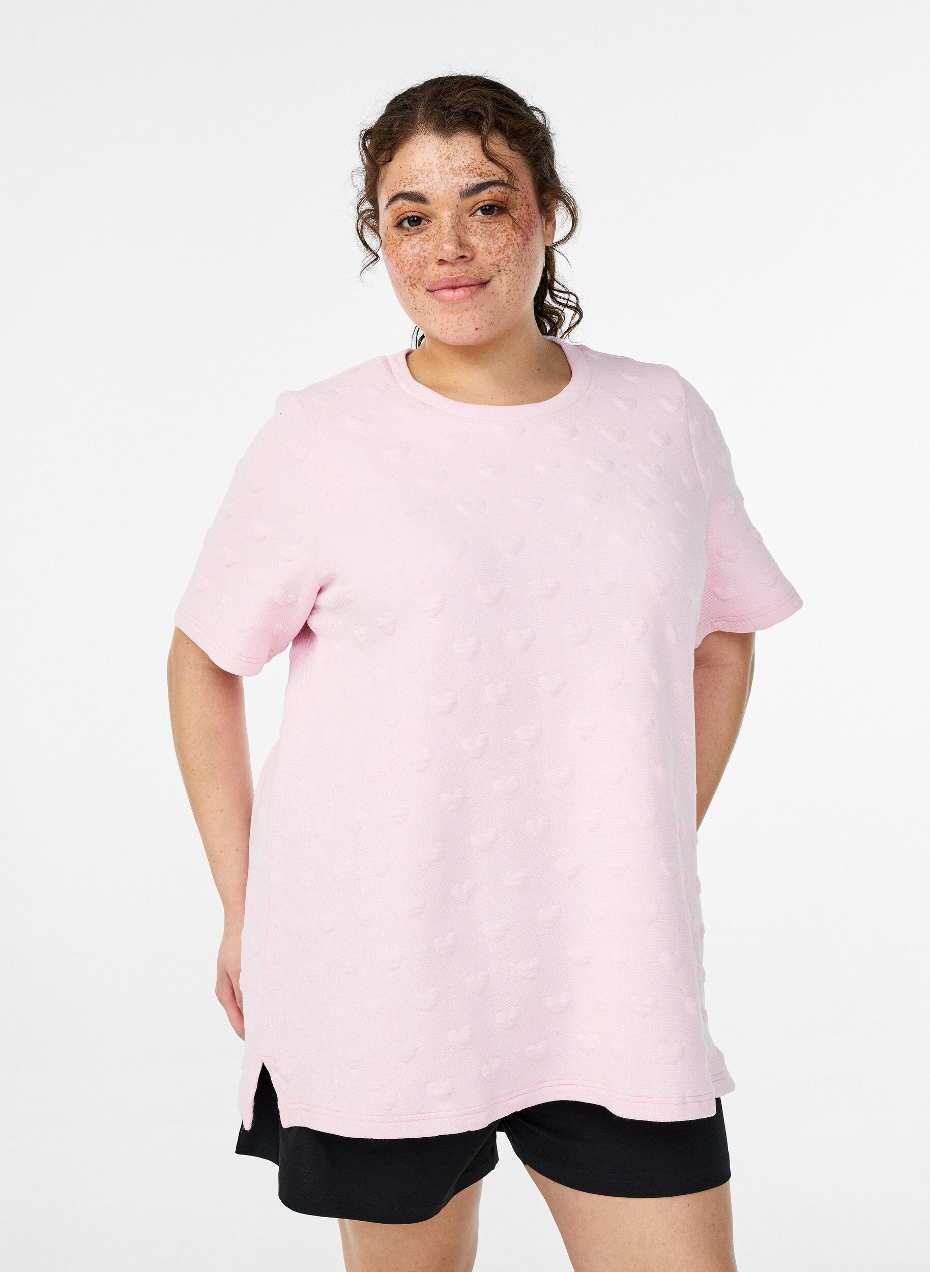 Zizzifashion T-shirt in embossed cotton jersey, Rose, Model image number 0
