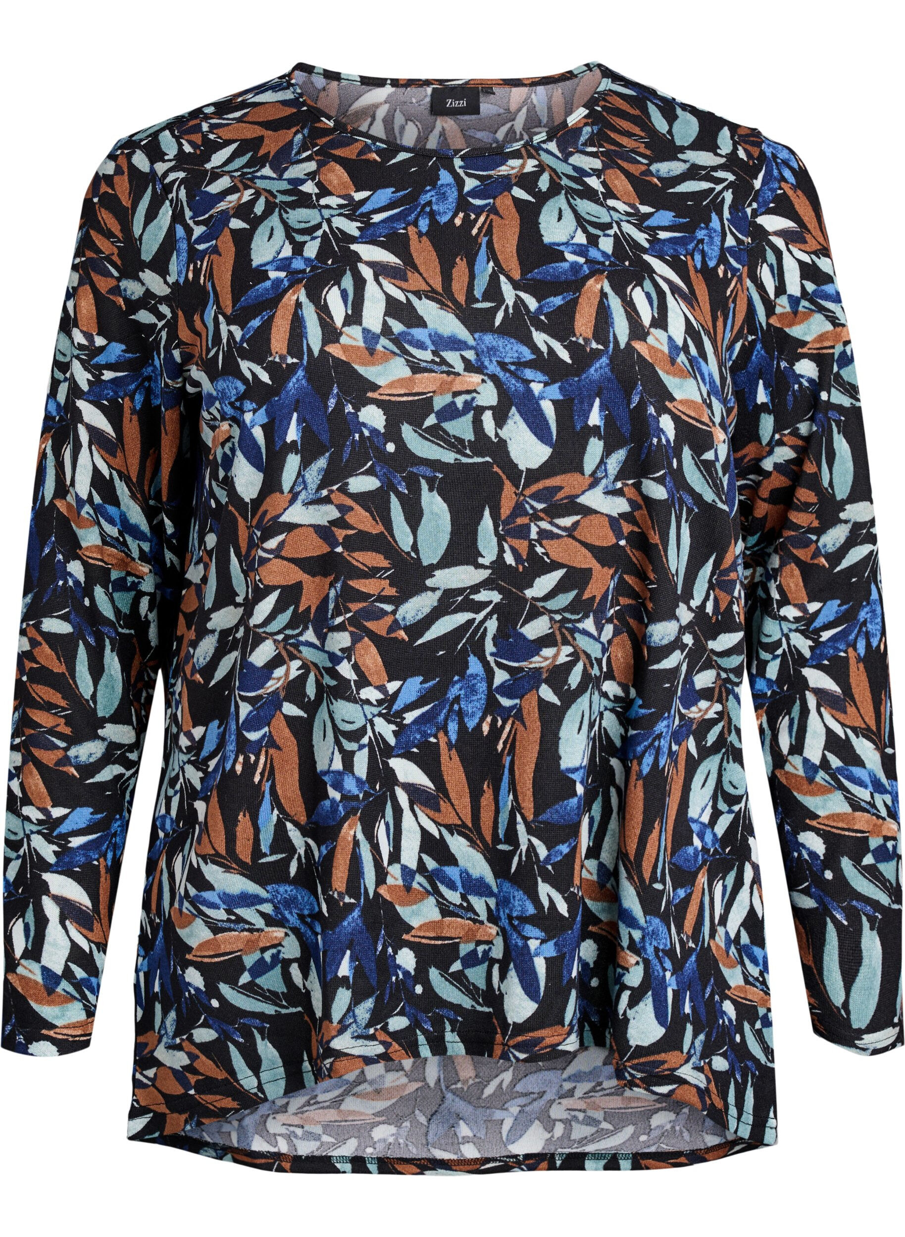 Patterned blouse with long sleeves