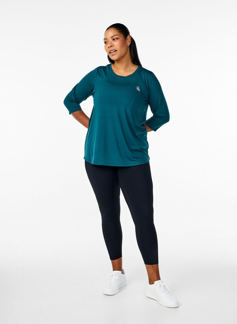 Sports top with 3/4 sleeves, Green, Model image number 1