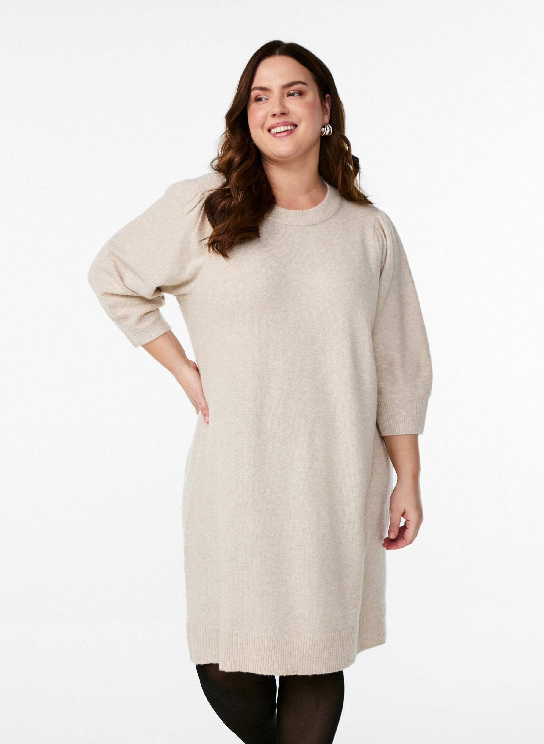 Zizzifashion Knitted dress with 3/4 sleeves and a round neck, P. Stone White Mel., Model image number 0