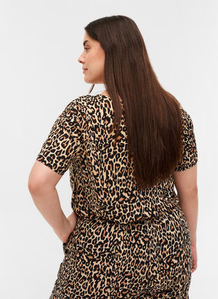 Viscose blouse with print and short sleeves, Leo AOP, Model image number 1