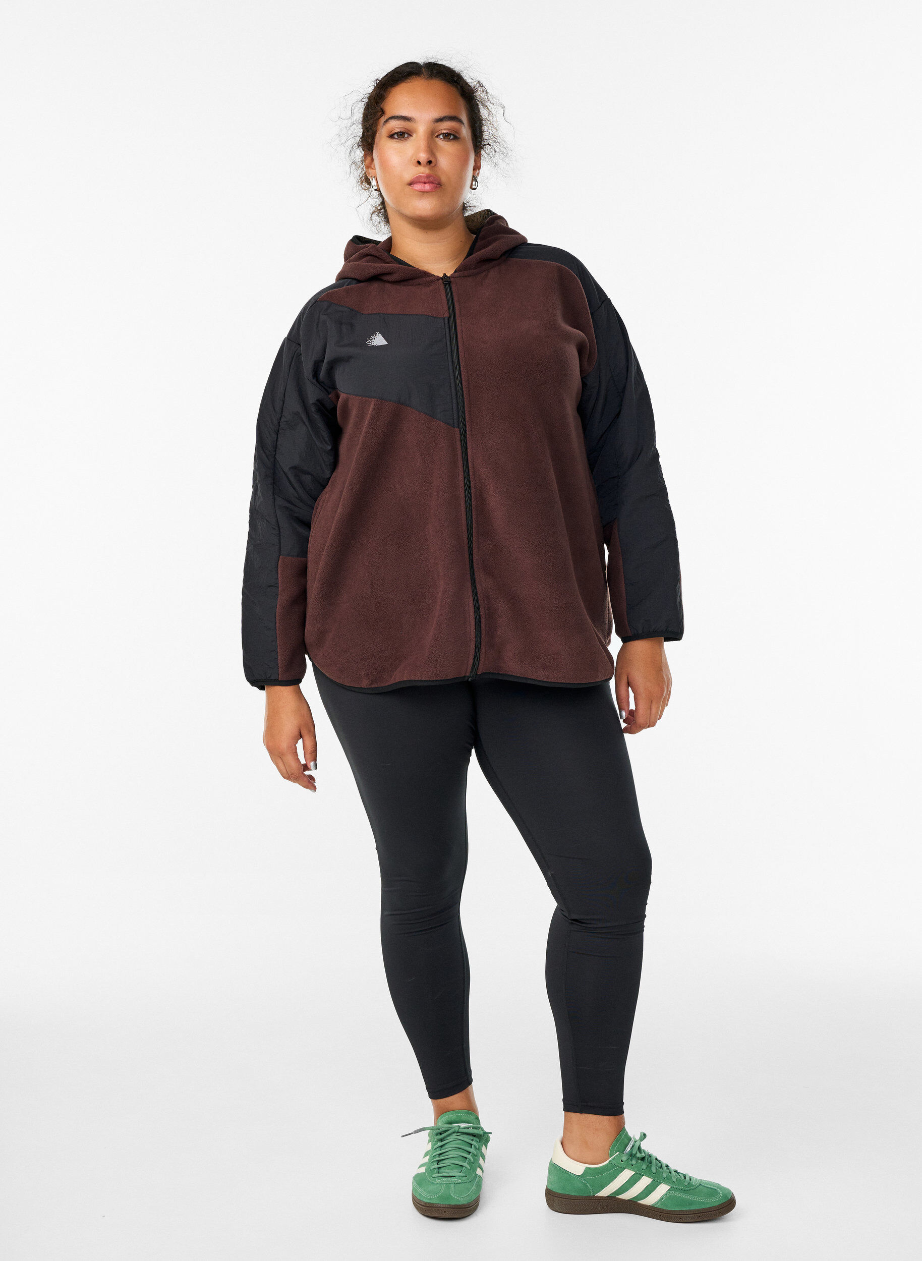 Zizzifashion Hooded fleece jacket with pockets, Brown, Model image number 1