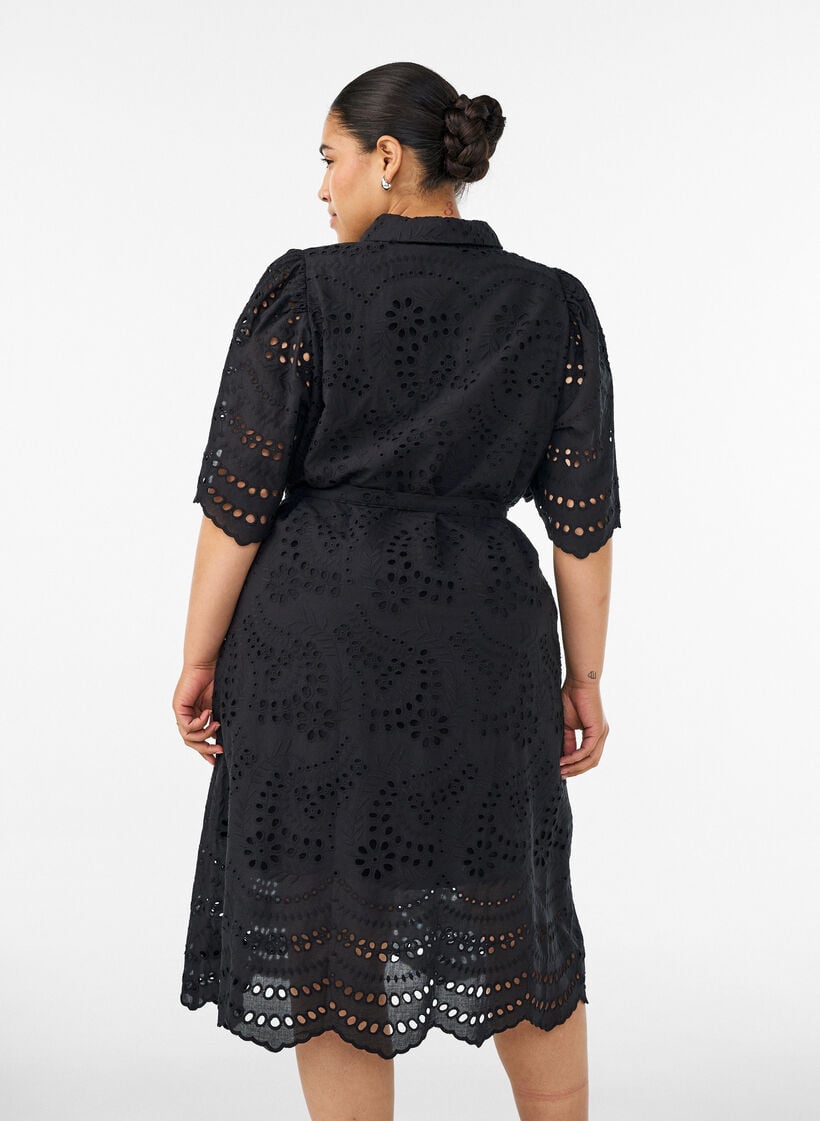 Shirt dress in broderie anglaise with a tie-belt, Black, Model image number 2