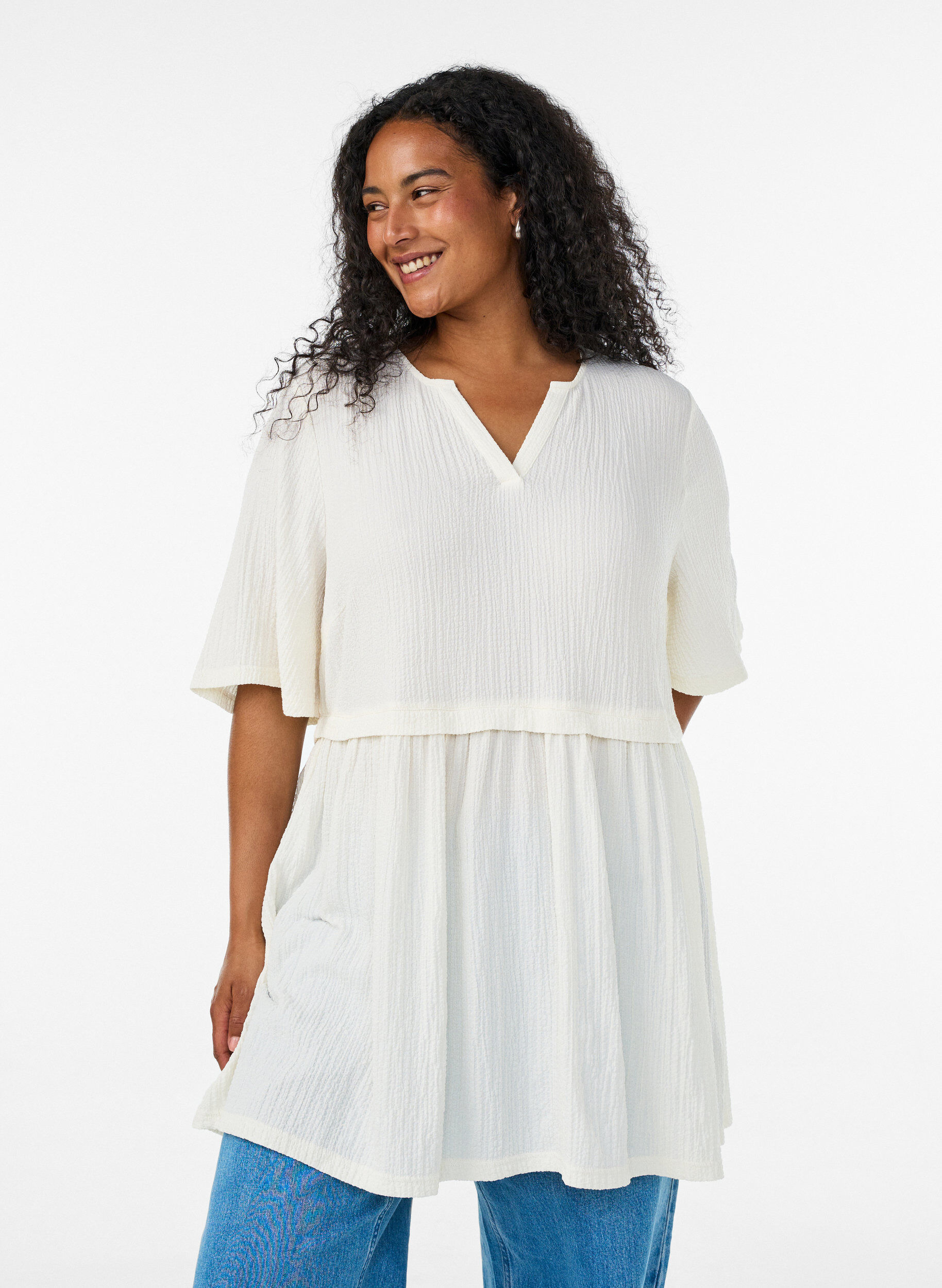 ZizzifashionTunic with crinkled texture and 1/2 sleeves, Vanilla, Model image number 0