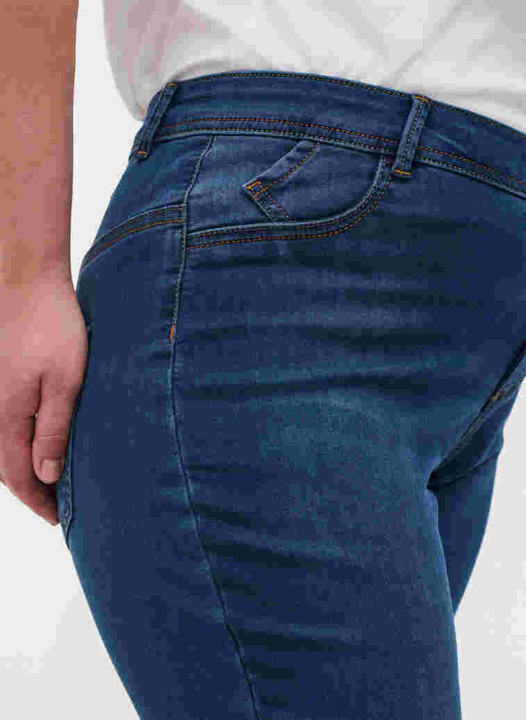 Extra slim fit Nille jeans with a high waist, Blue d. washed, Model image number 3