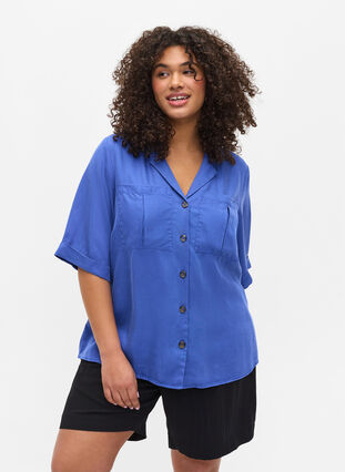 Short-sleeved shirt with chest pockets, Dazzling Blue, Model image number 0