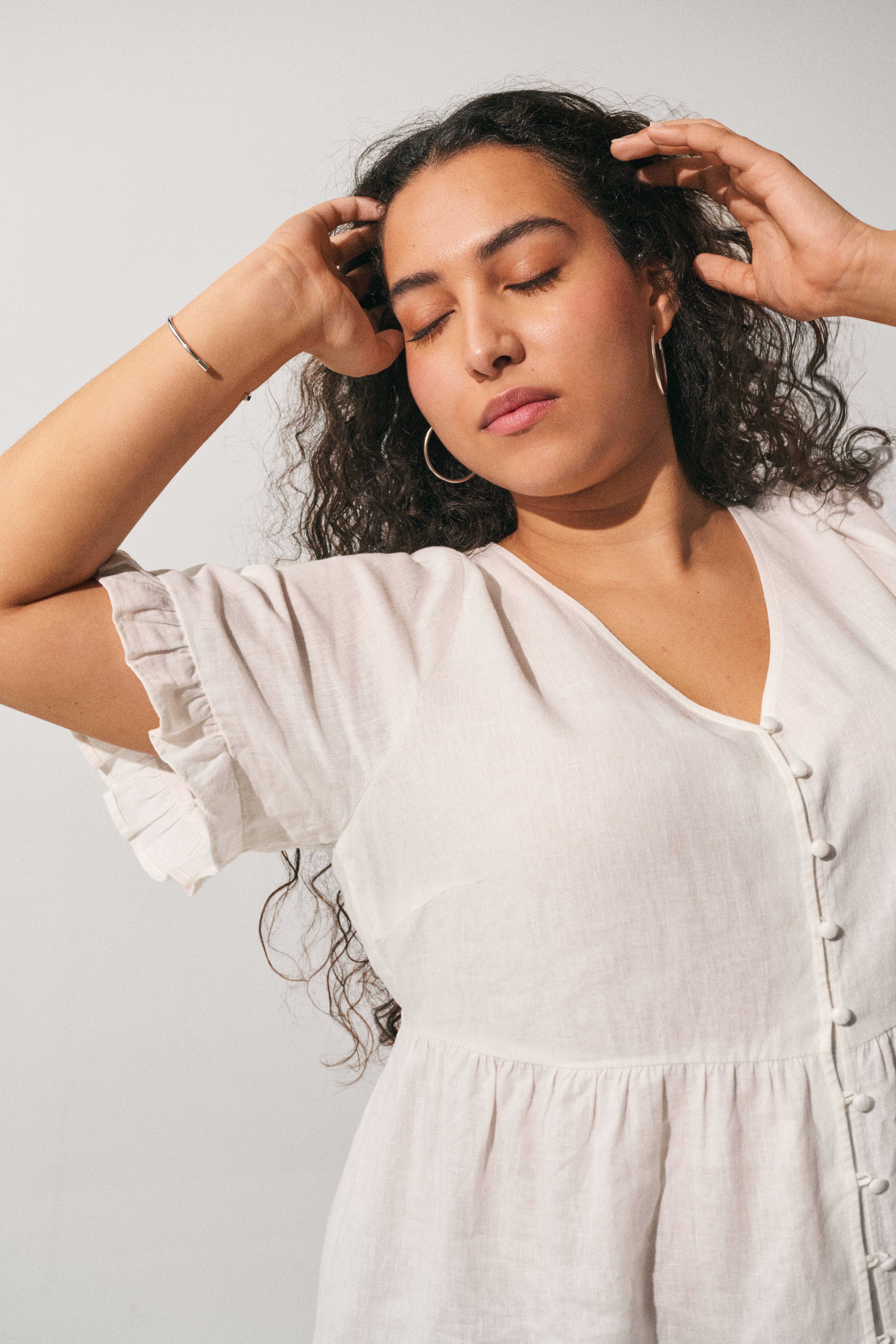 Zizzifashion Linen and viscose outfit, , Model