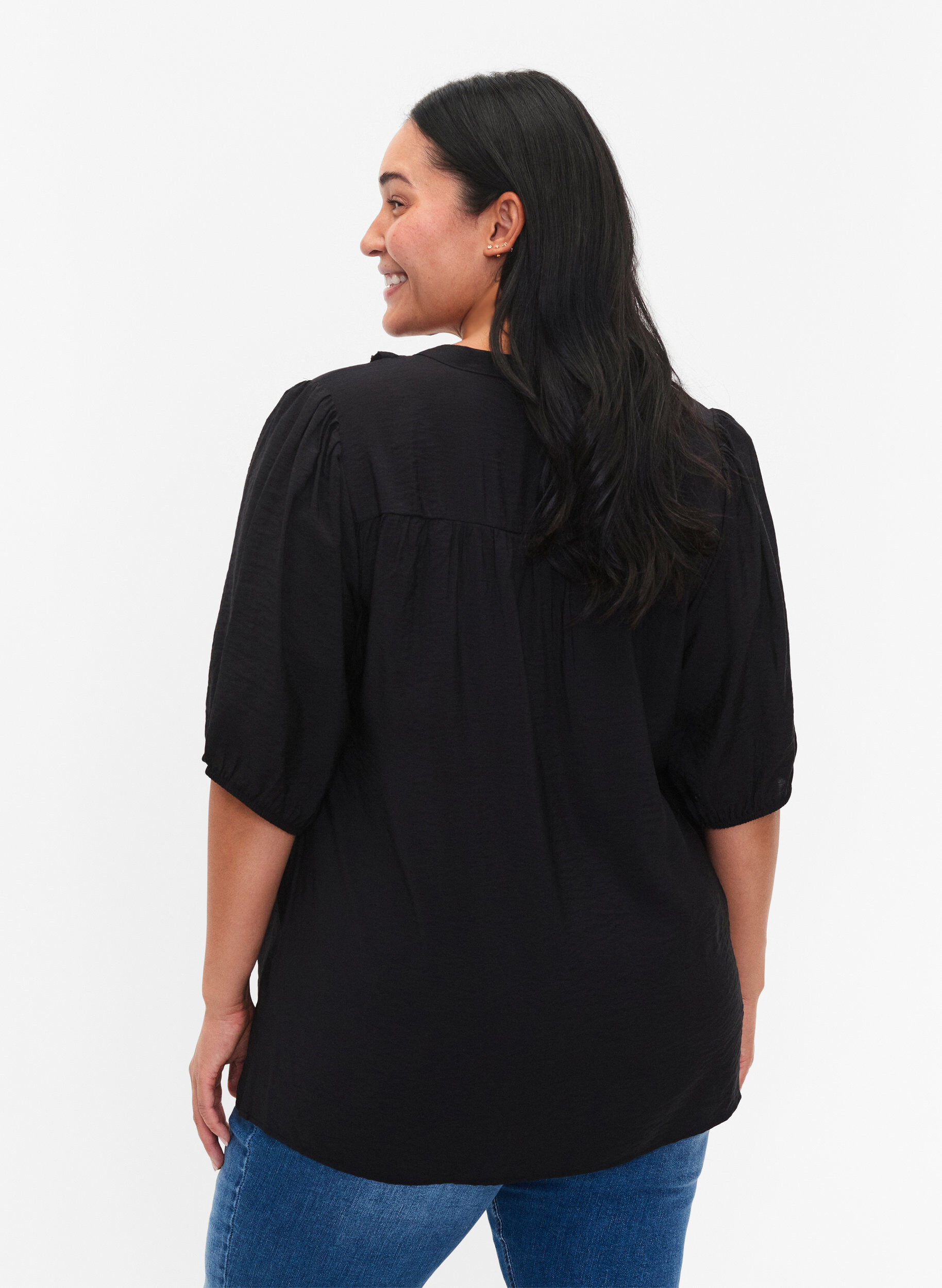 Zizzifashion Viscose blouse with puff sleeves and ruffles, Black, Model image number 1