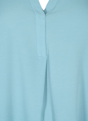 Short-sleeved v-neck blouse, Smoke Blue, Packshot image number 2