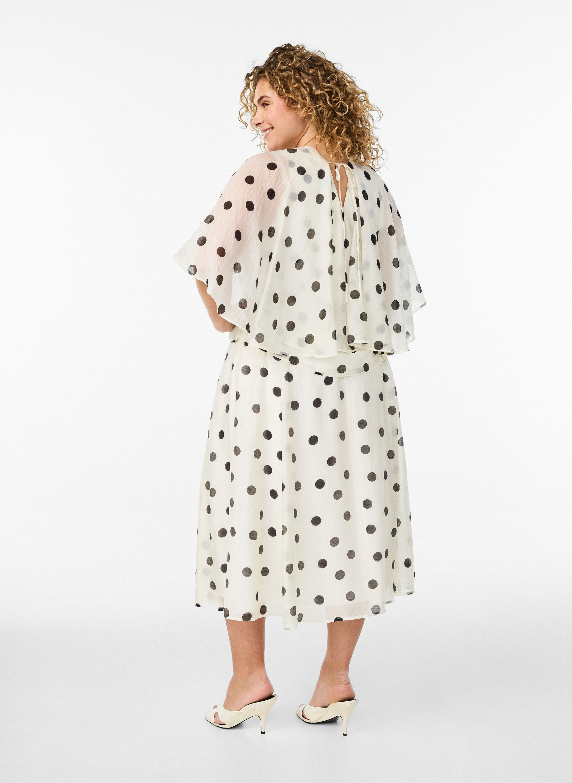 Zizzifashion A-line midi skirt with polka dots, Vanilla, Model image number 2
