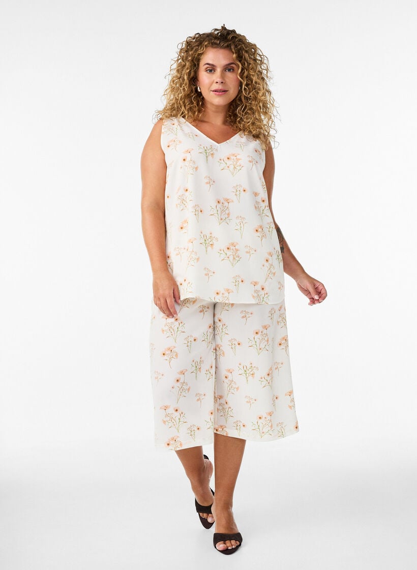 Culotte trousers with print, Vanilla, Model image number 0