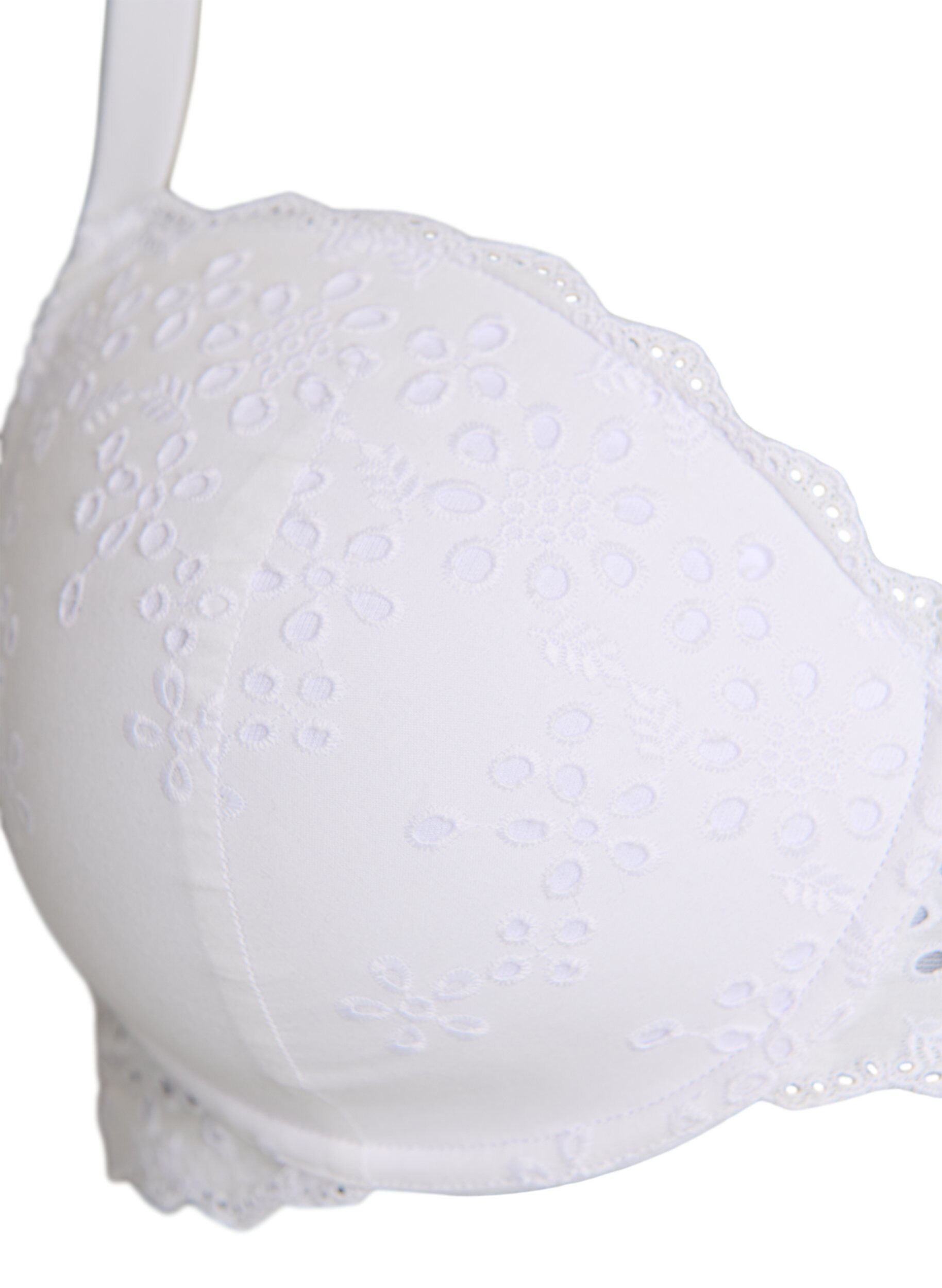 Zizzifashion Moulded bra with broderie anglaise, White, Packshot image number 2