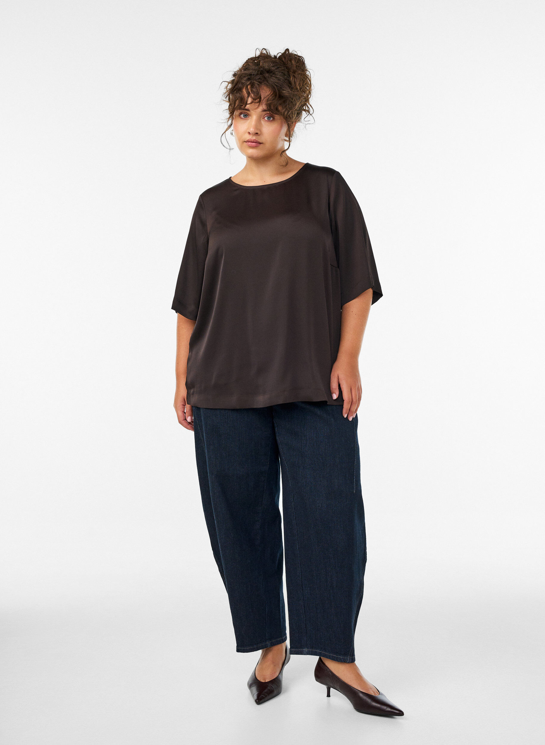 ZizzifashionSatin blouse with elbow-length sleeves, Brown, Model image number 1