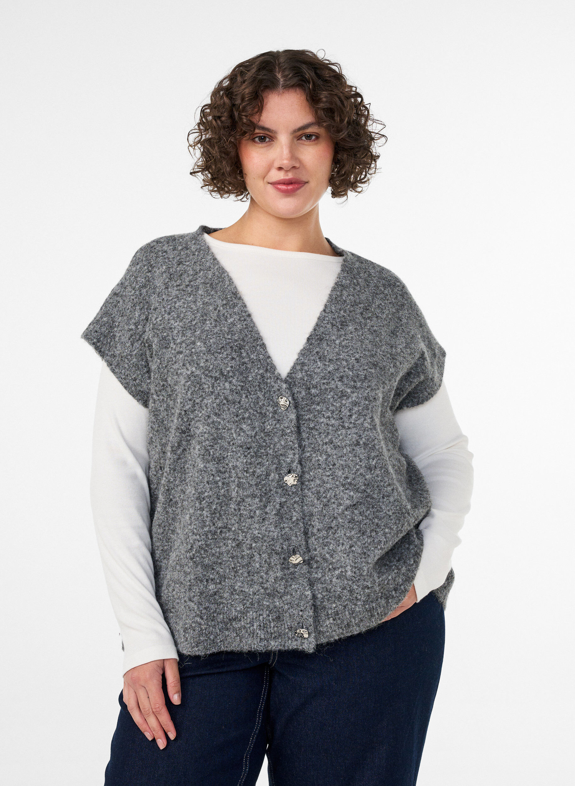 Knitted vest with V-neck and decorative buttons, Grey, Model