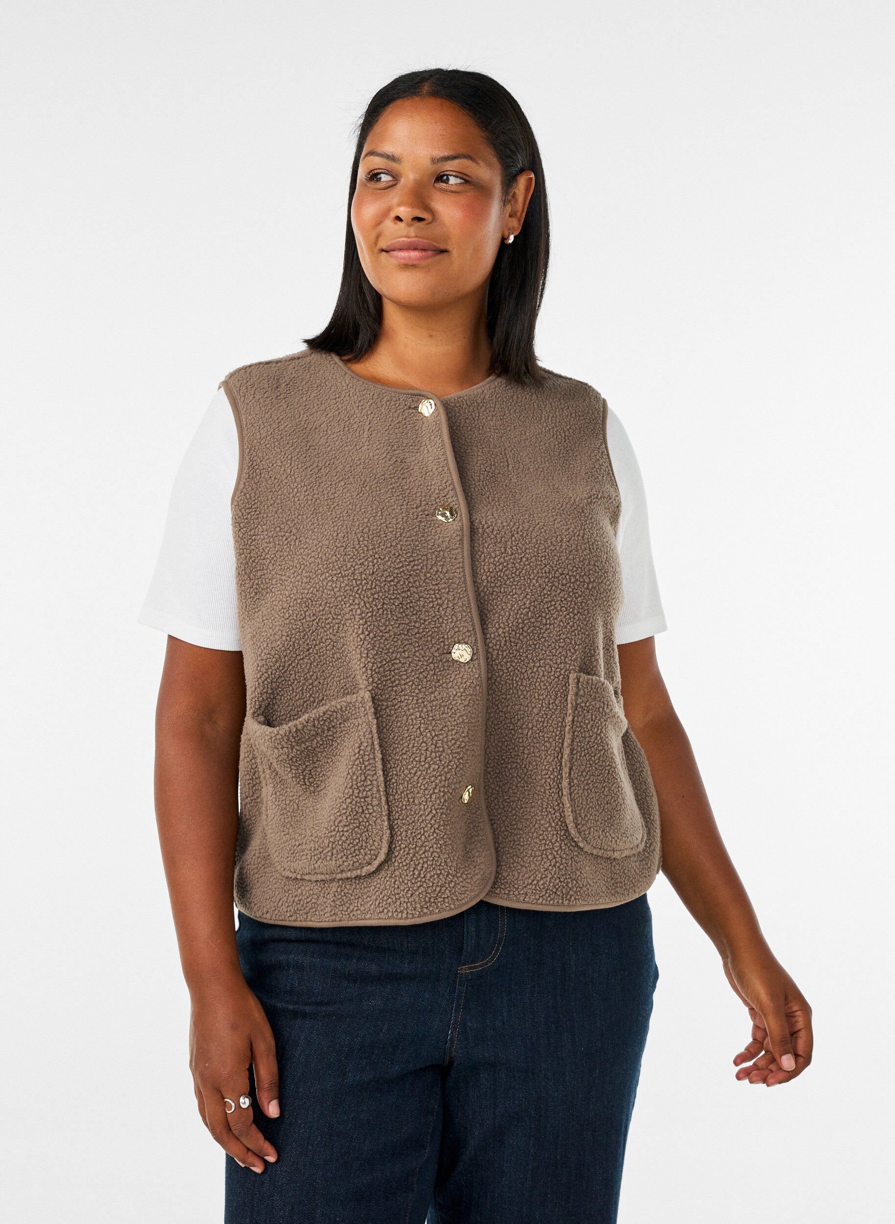 Teddy gilet with buttons and pockets, Brown, Model