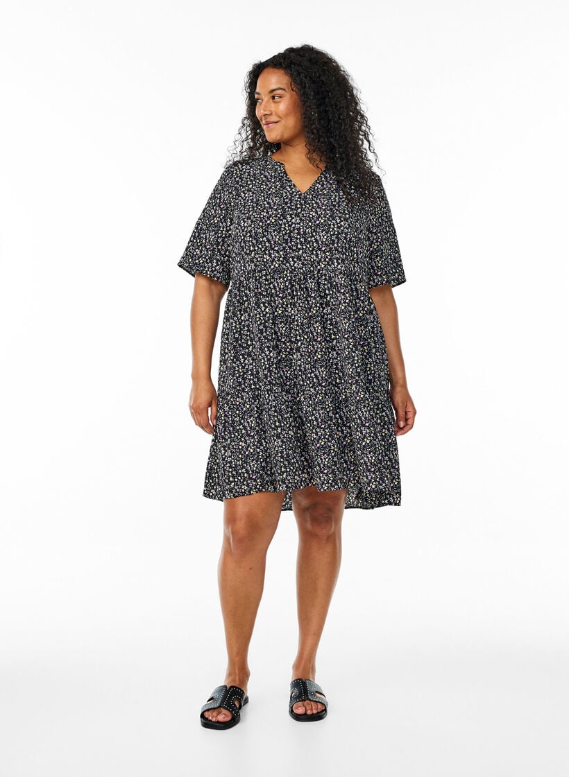 Short sleeve dress with a-line and cutlines, Black, Model image number 1