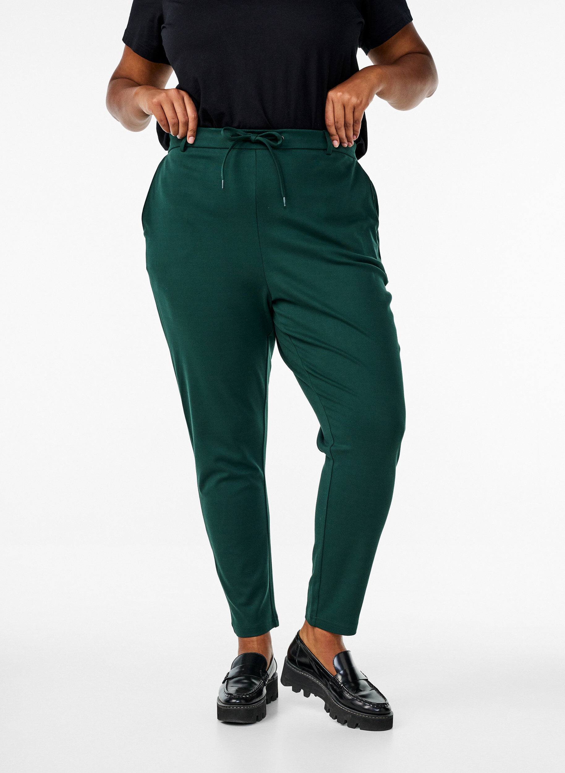 ZizzifashionCropped Maddison trousers, Green, Model image number 2
