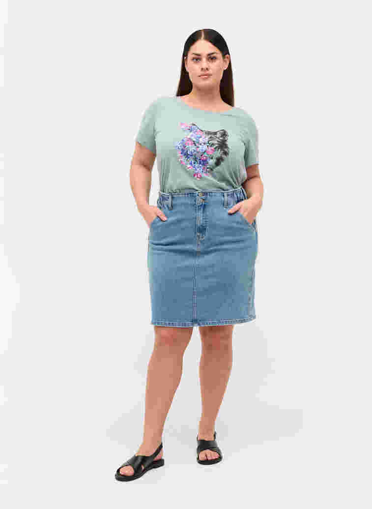 Denim skirt with pockets, Light blue denim, Model image number 2
