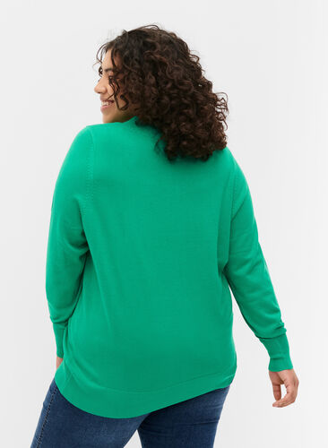 Viscose knitted top with v-neckline, Mint, Model image number 1