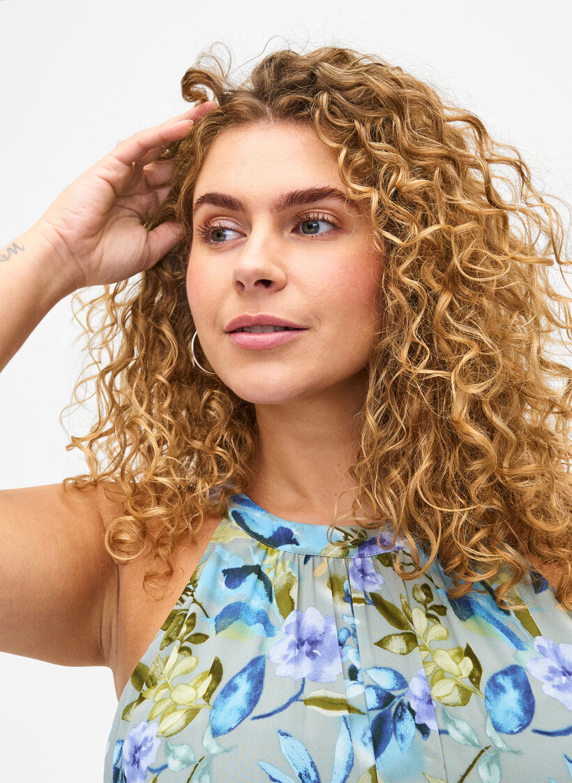 Floral maxi dress with halterneck, Wrought Iron AOP, Model image number 3