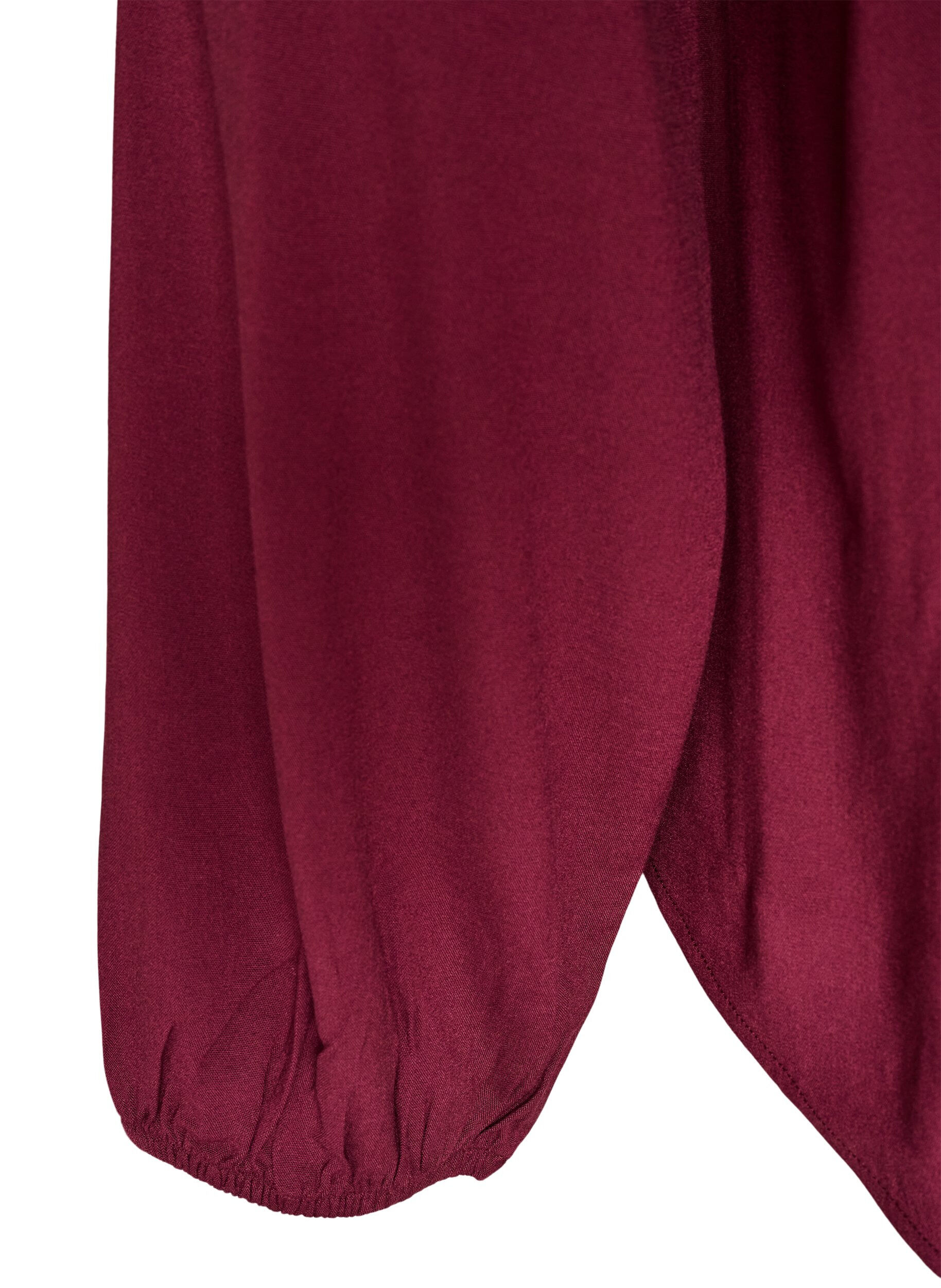 ZizzifashionViscose blouse with V-neck and rounded hem, Red, Packshot image number 3