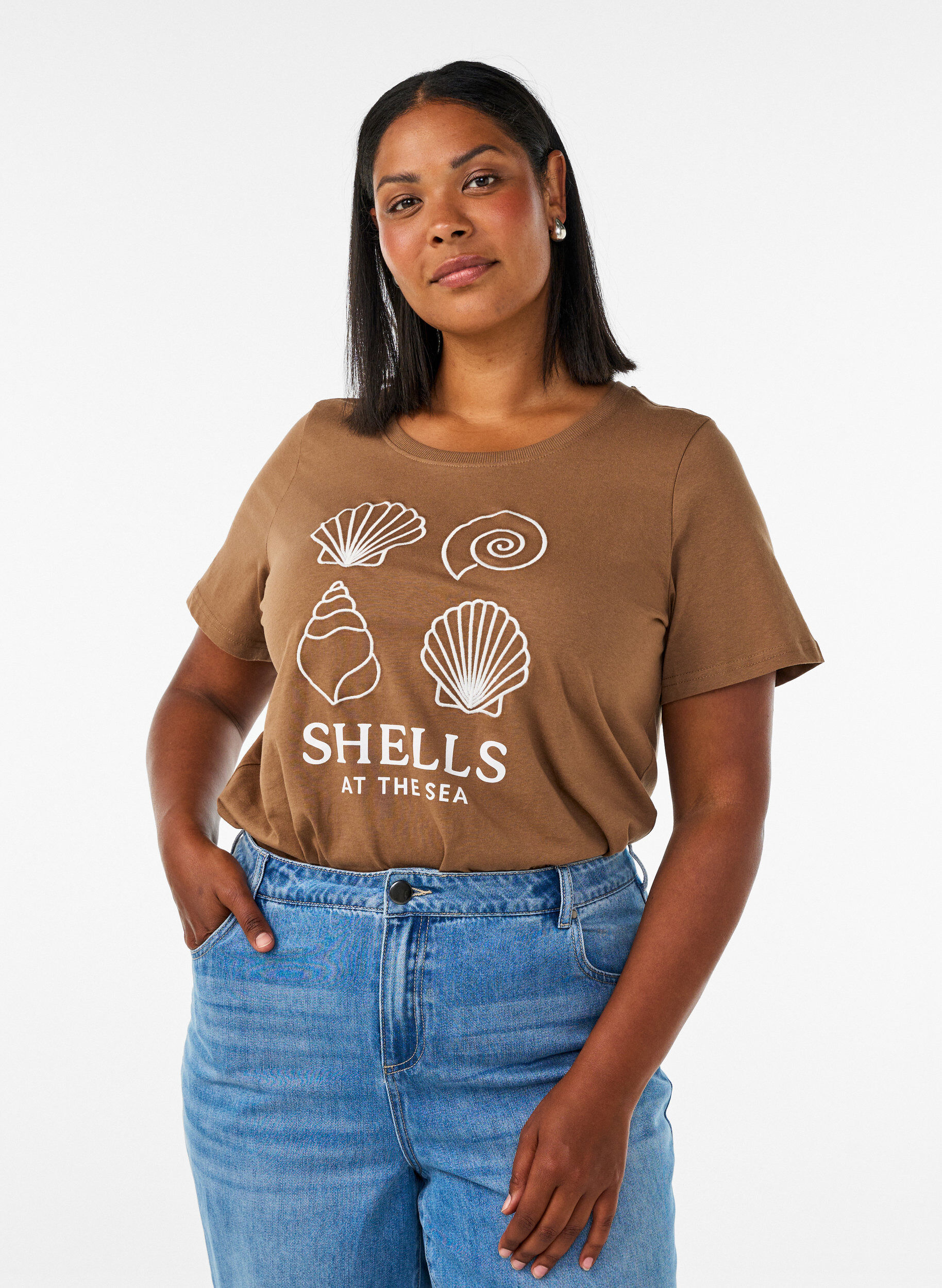 Cotton T-shirt with print, Brown, Model