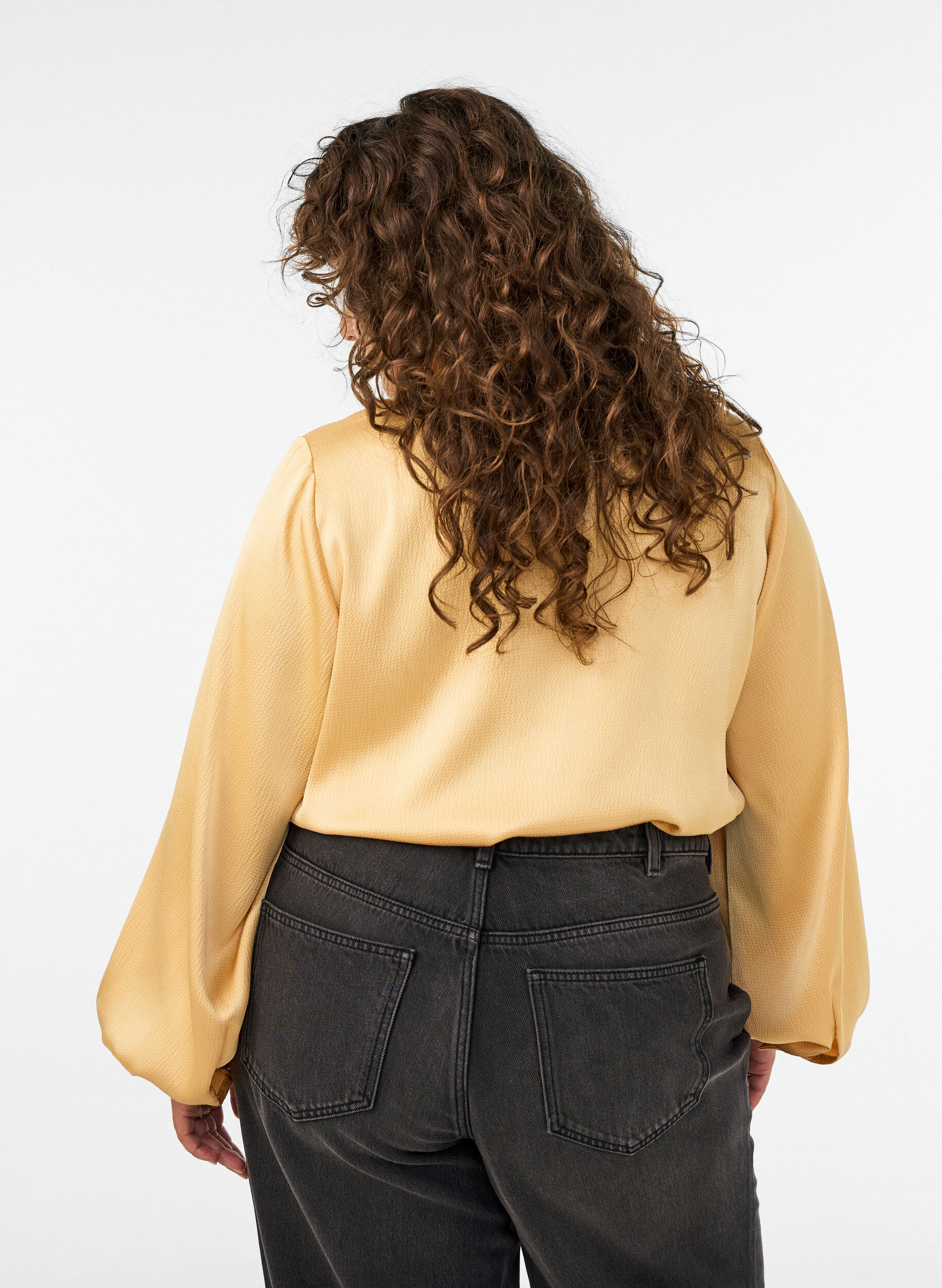ZizzifashionBlouse with shirt collar and V-neck, Yellow, Model image number 2
