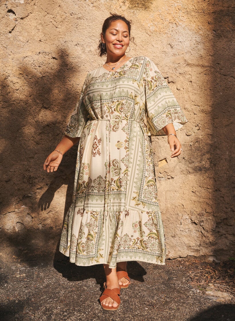 Patterned midi dress in viscose with tie belt, Green, Image image number 0