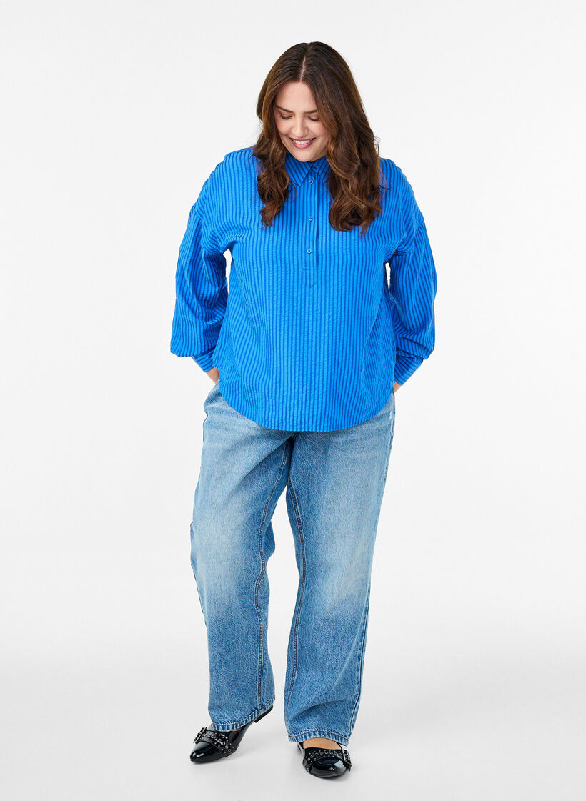Striped shirt with button detail on the back, Blue, Model image number 1