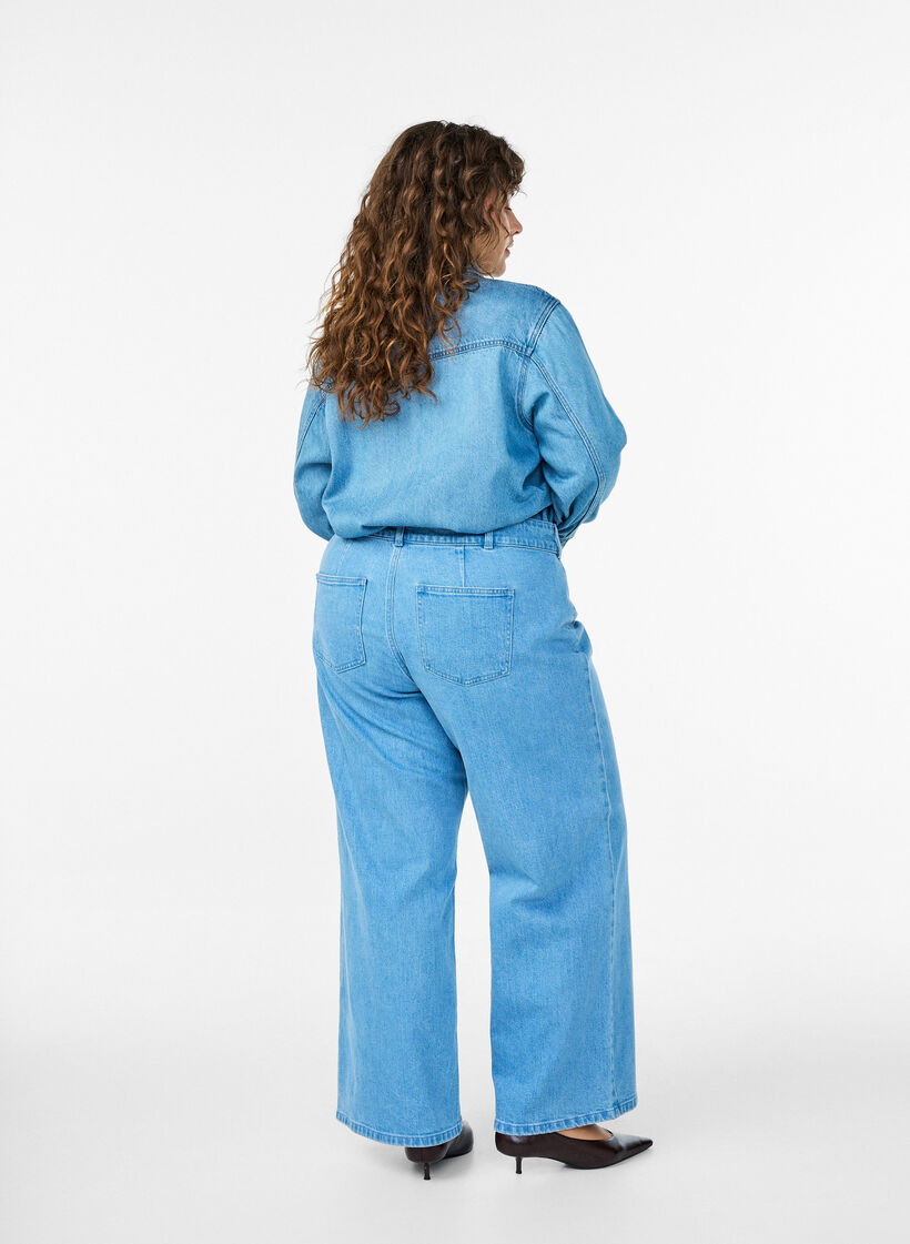 High-waisted wide leg jeans, Light Blue, Model