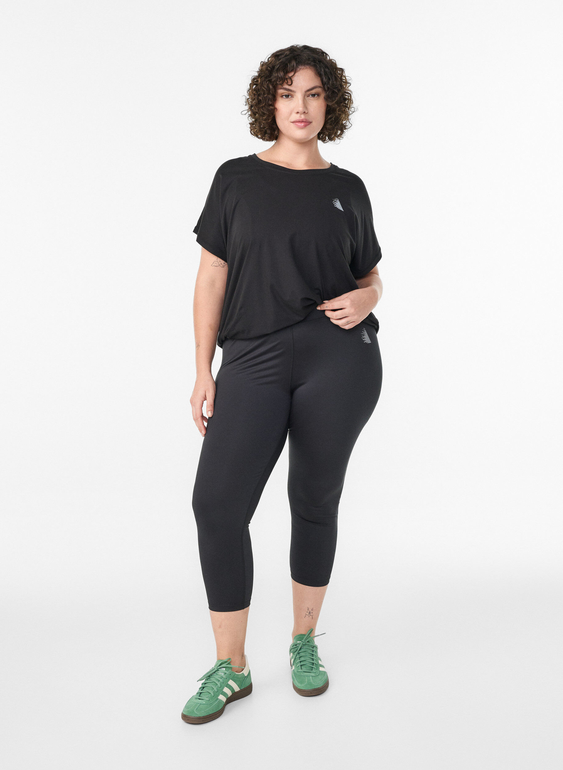 ZizzifashionClose-fit workout capris, Black, Model image number 1