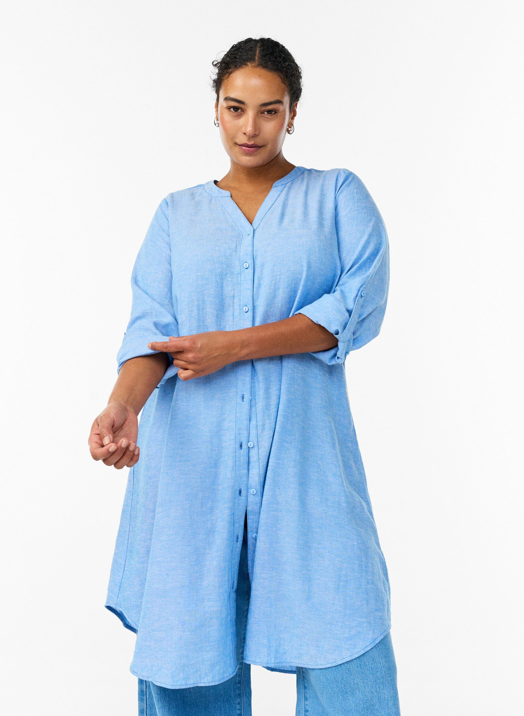 ZizzifashionLong shirt in linen and viscose, Blue, Model image number 0