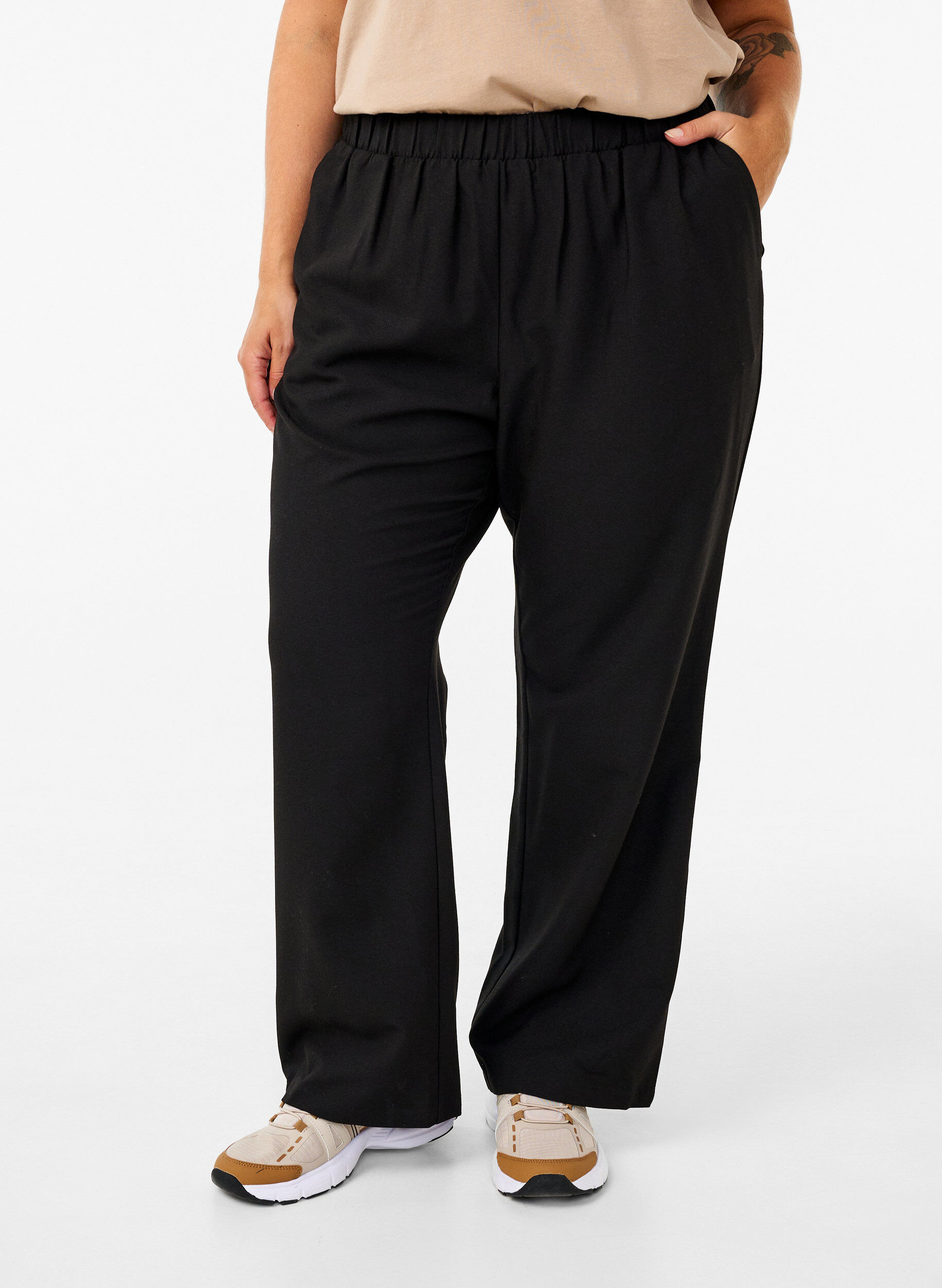 ZizzifashionFlared trousers with pockets, Black, Model image number 2