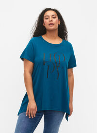 T-shirt in cotton with text print, Blue Coral HAPPY, Model