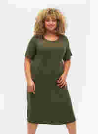 Viscose rib midi dress with short sleeves, Thyme, Model