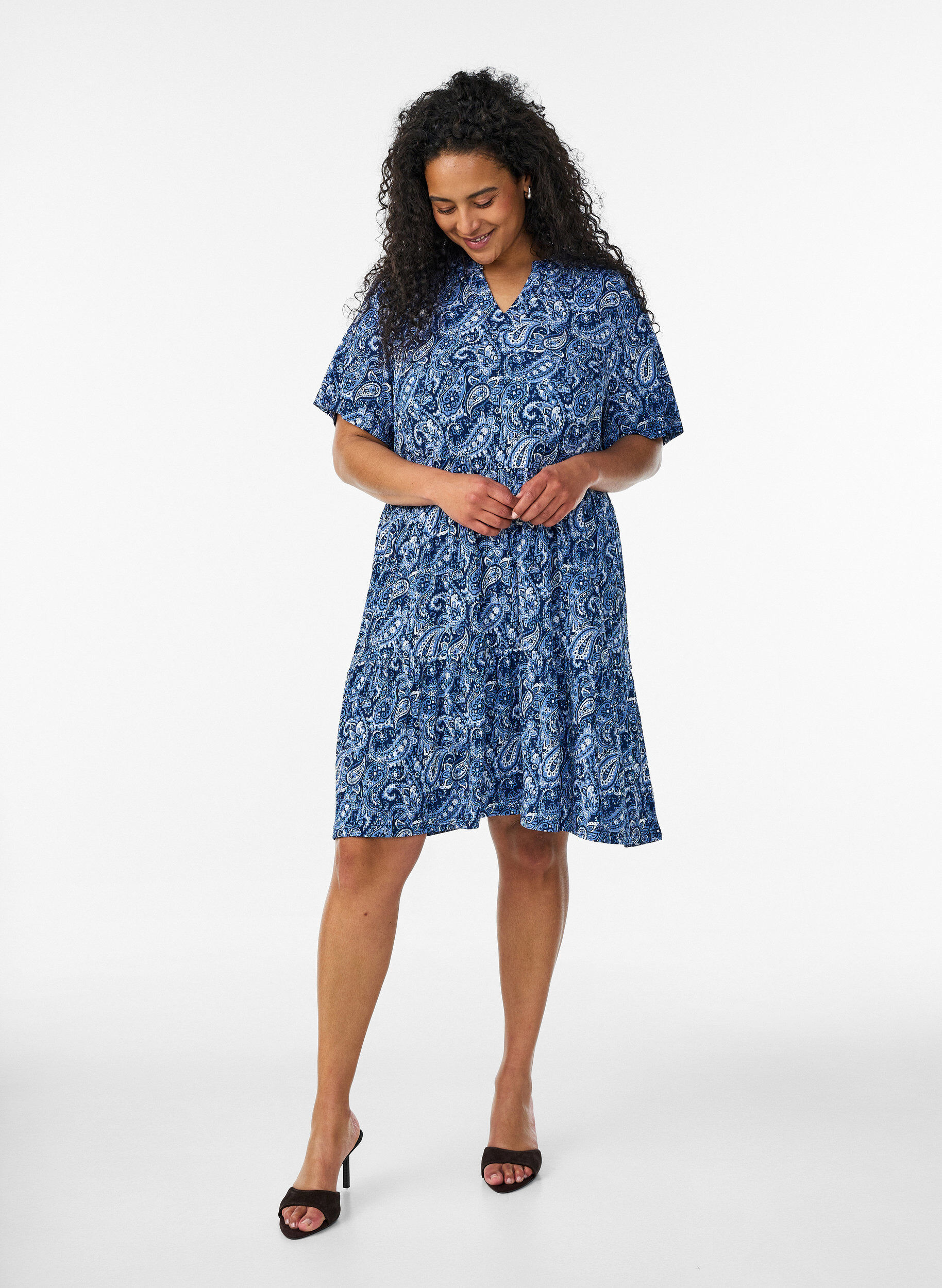 ZizzifashionPatterned dress with panels, Blue, Model image number 1