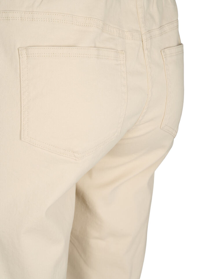 Close-fitting shorts with back pockets, Fog, Packshot image number 3