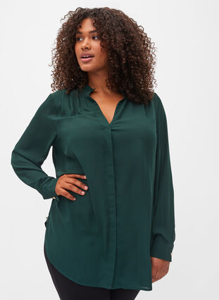 Long sleeve shirt with ruffle collar, Scarab, Model image number 0