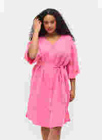 Dress with 3/4 sleeves and tie-belt, Shocking Pink, Model
