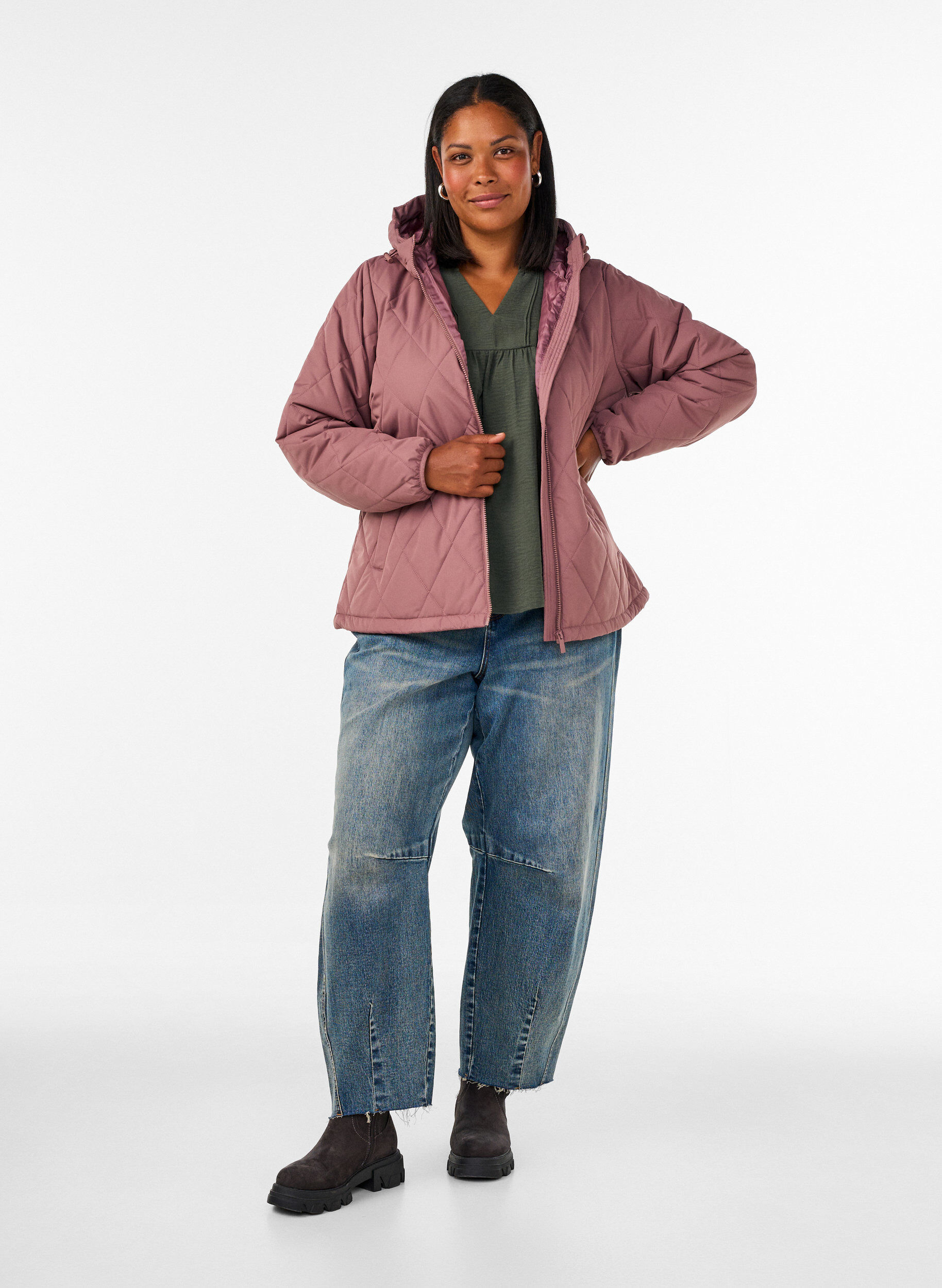 ZizzifashionLightly padded jacket with diamond quilt, Rose, Model image number 1