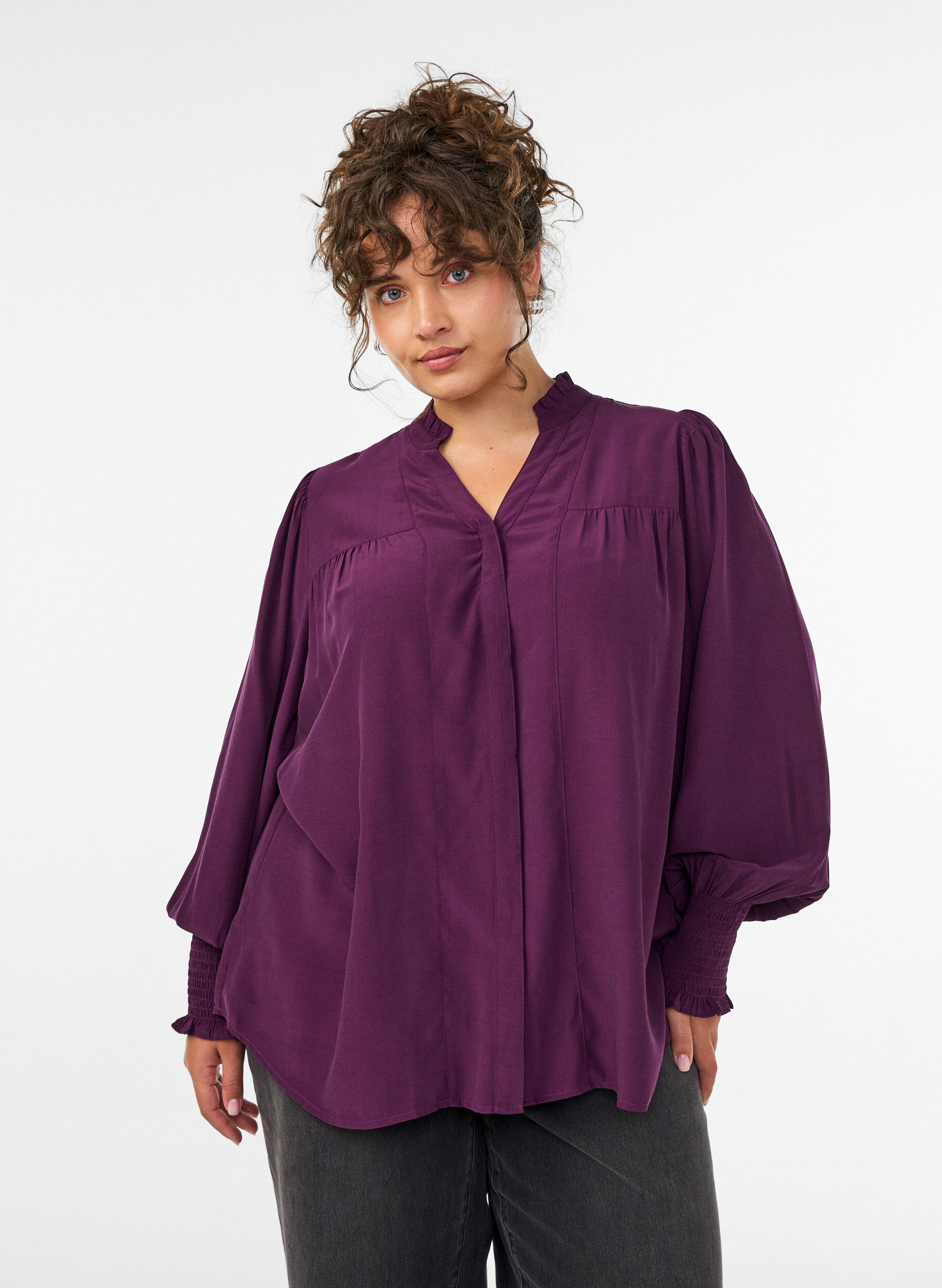 ZizzifashionBlouse with ruffle collar and ruching, Purple, Model image number 0