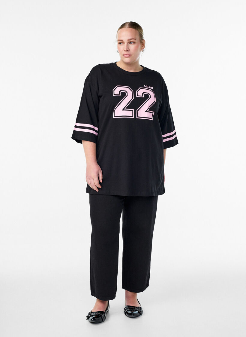 Oversized college T-shirt with 3/4 sleeves, Black, Model image number 1