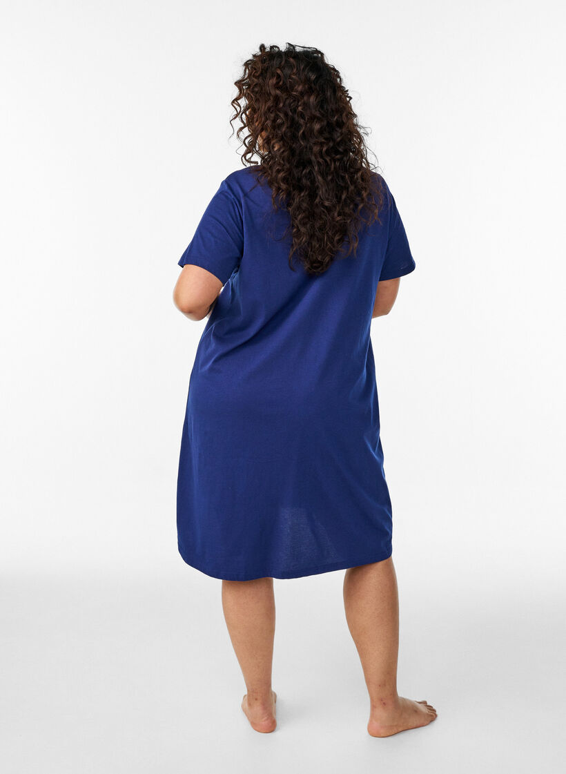 Organic cotton nightdress with V-neck, Blue, Model image number 2