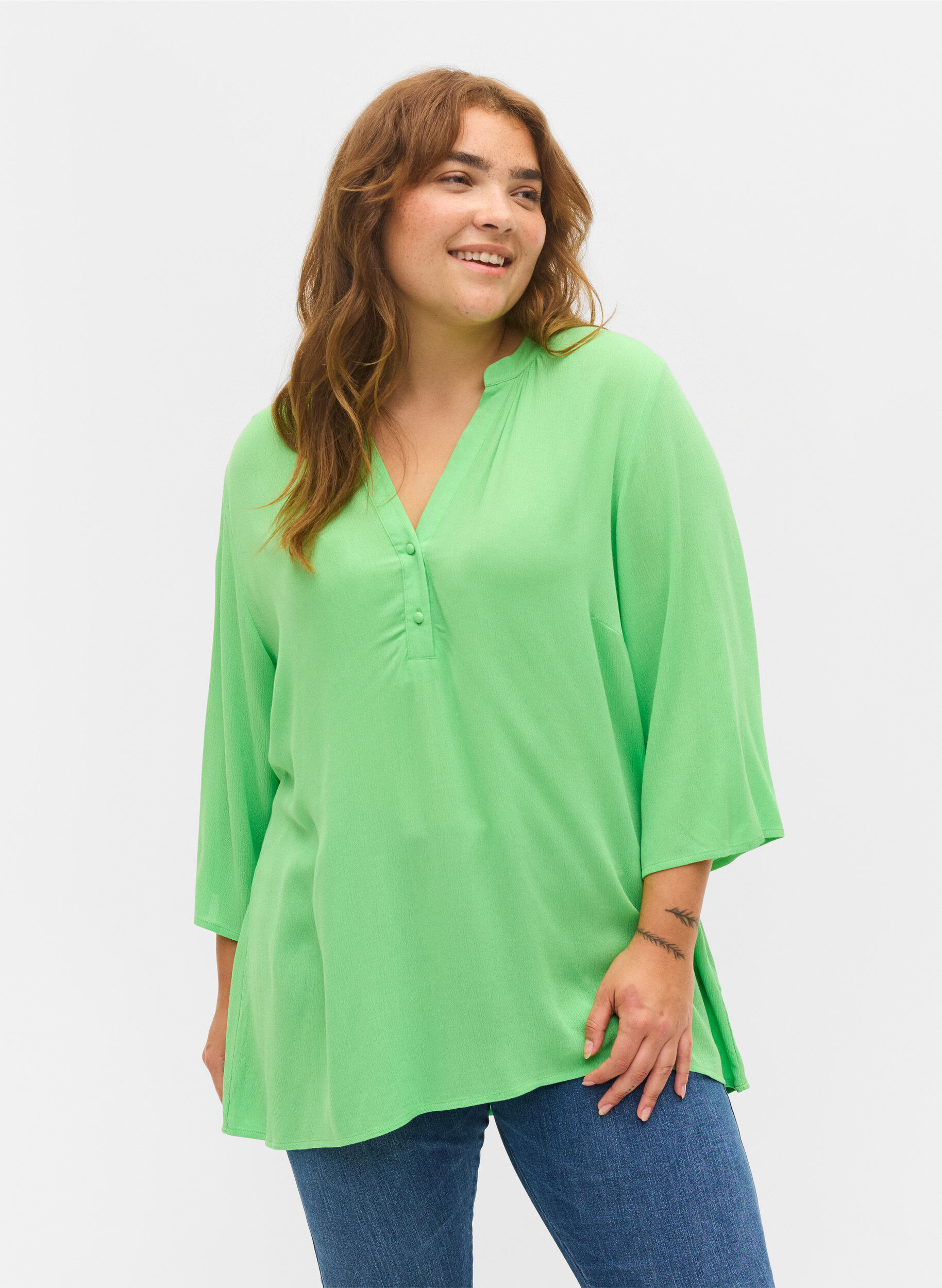 Zizzifashion 3/4 sleeve v-neck viscose blouse, Summer Green, Model image number 0